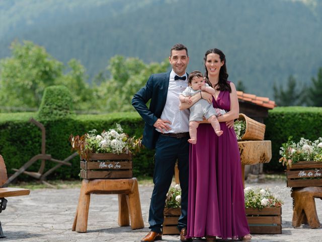 La boda de Jon y Alba en Bilbao, Vizcaya 816