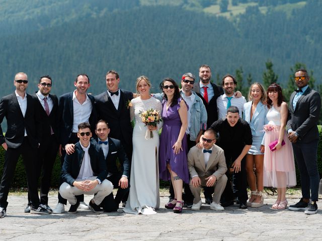 La boda de Jon y Alba en Bilbao, Vizcaya 826