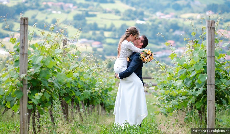 La boda de Jon y Alba en Bilbao, Vizcaya