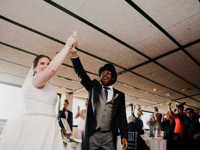 La boda de Victor y Amanda en Sagunt/sagunto, Valencia 18