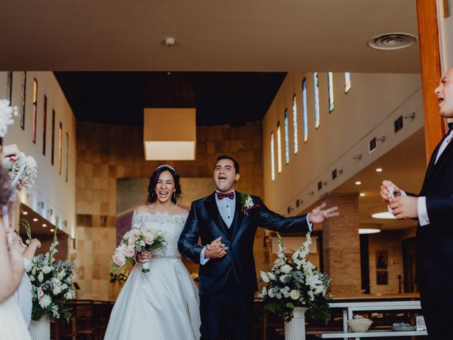 La boda de Fernando y Maripily en San Sebastian De Los Reyes, Madrid 150