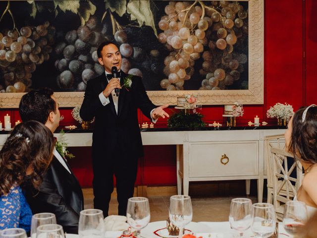 La boda de Fernando y Maripily en San Sebastian De Los Reyes, Madrid 212