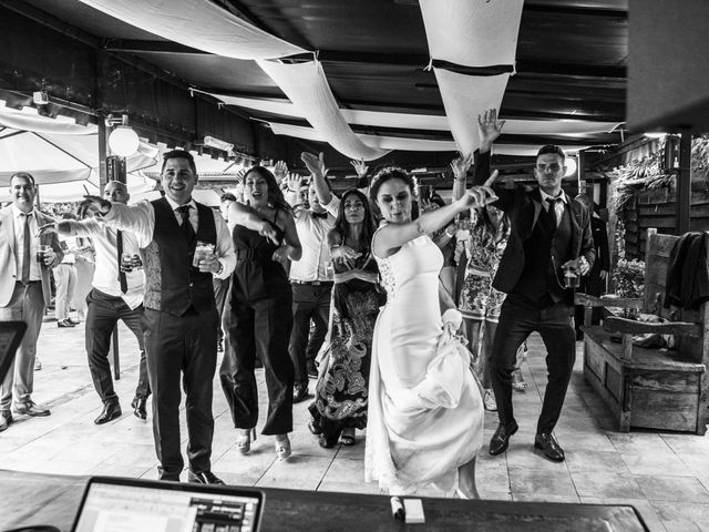 La boda de Josu y Miren en Loiu, Vizcaya 23