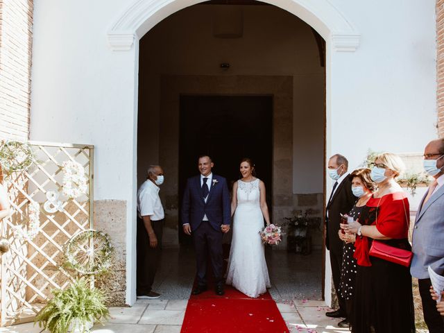 La boda de Beatriz y Jorge en Consuegra, Toledo 10