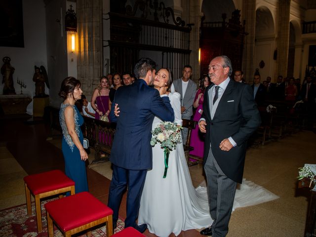 La boda de Víctor y Isabel en Valladolid, Valladolid 25