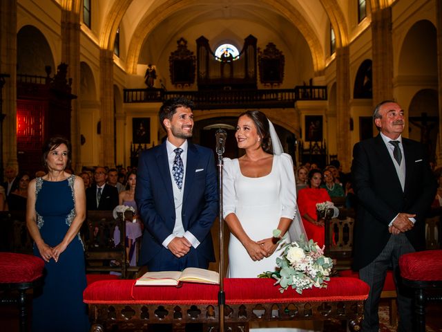 La boda de Víctor y Isabel en Valladolid, Valladolid 27