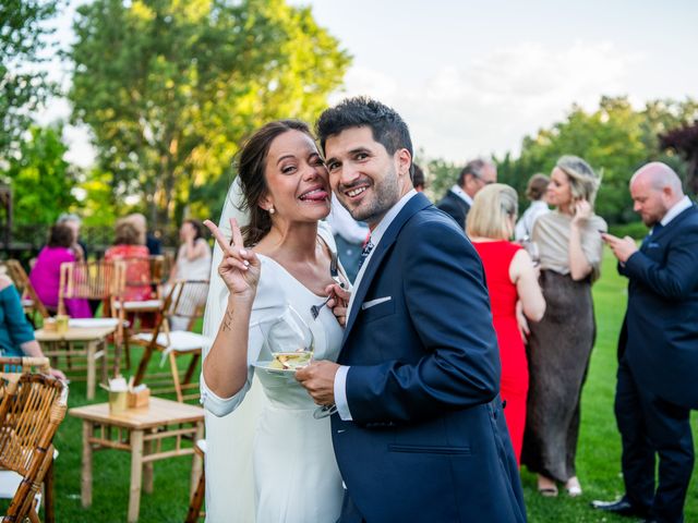 La boda de Víctor y Isabel en Valladolid, Valladolid 48
