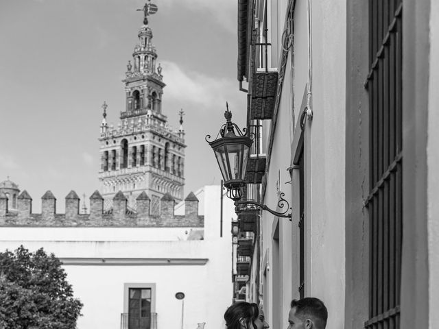 La boda de Agustin y Patricia en Dos Hermanas, Sevilla 40