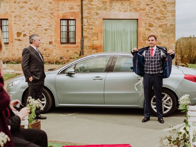 La boda de Zarina y Diego en San Cucao, Asturias 6