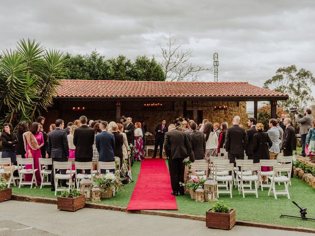 La boda de Zarina y Diego en San Cucao, Asturias 7