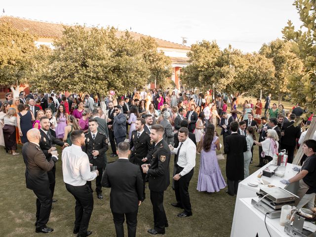 La boda de Reyes y José María en Espartinas, Sevilla 47