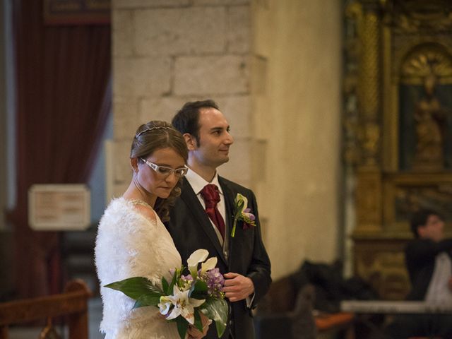 La boda de Xavier y Teresa en Fares, Girona 28