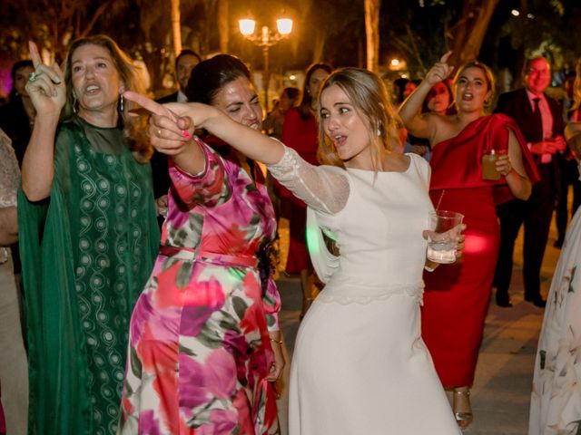 La boda de Iñigo y Marta en Sevilla, Sevilla 87