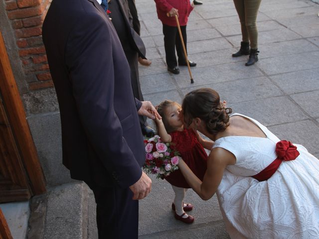 La boda de Angel  y Carmen  en Nava De La Asuncion, Segovia 2