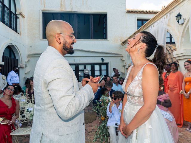 La boda de Hicham y Jessica en El Campello, Alicante 36
