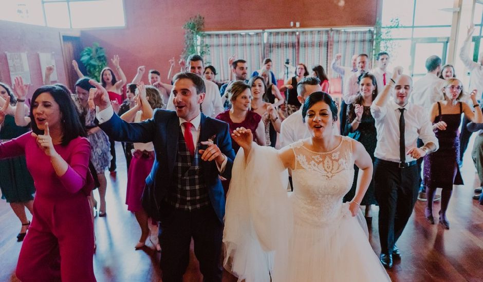 La boda de Zarina y Diego en San Cucao, Asturias