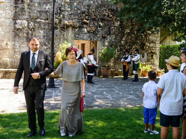 La boda de Jose y Cristina en Leiro (Capital), Orense 44