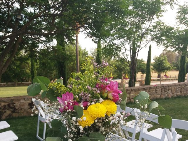 La boda de Sandra  y Carlos  en Trujillo, Cáceres 6