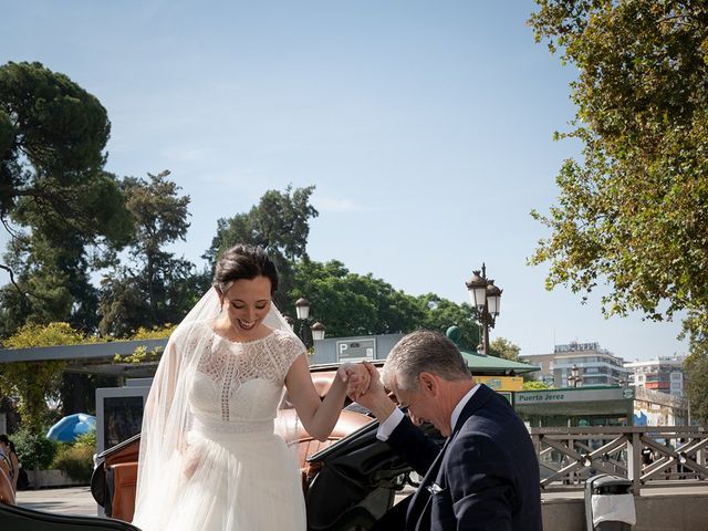 La boda de Matt y Isabel en Sevilla, Sevilla 12