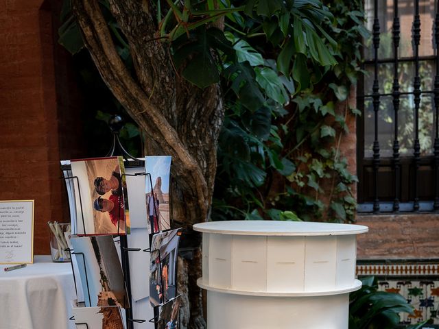 La boda de Matt y Isabel en Sevilla, Sevilla 32
