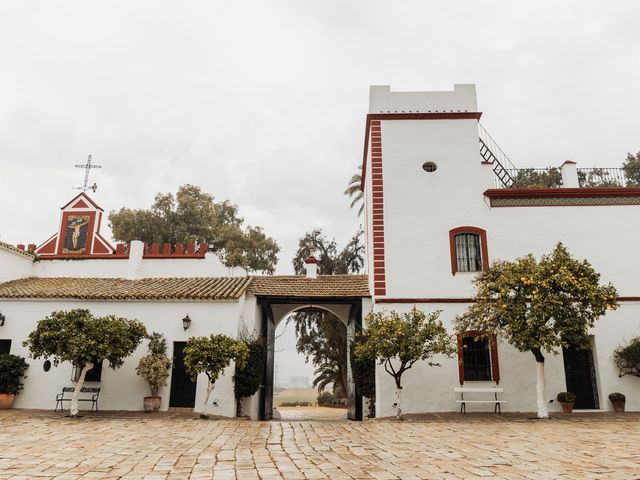 La boda de Juan y Marta en Montequinto, Sevilla 11