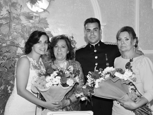 La boda de Alberto y Elena en Sotillo De La Adrada, Ávila 23