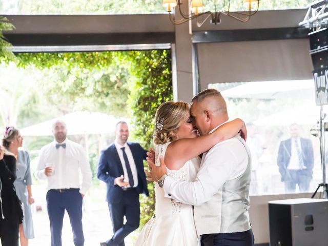 La boda de Dumitru y Azahara en Castelló/castellón De La Plana, Castellón 50