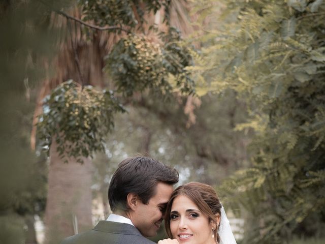 La boda de Álvaro y Isabel en Dos Hermanas, Sevilla 43