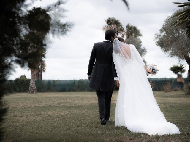 La boda de Álvaro y Isabel en Dos Hermanas, Sevilla 48