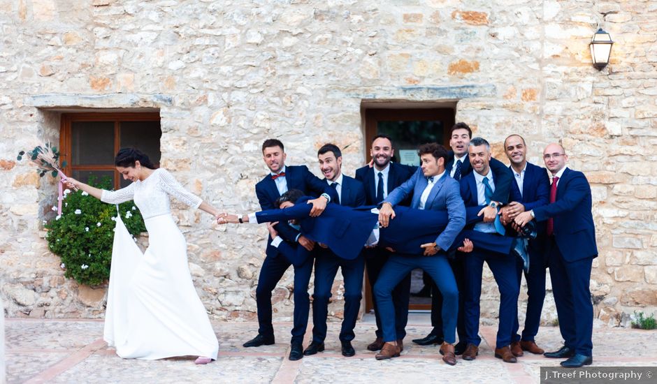 La boda de Laura y Jesús en Culla, Castellón