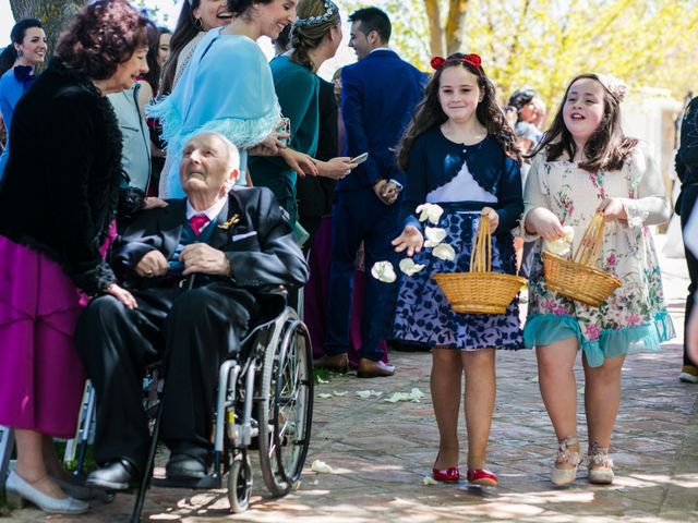 La boda de Pablo y María en Estación Cabra De Santo Cristo, Jaén 37