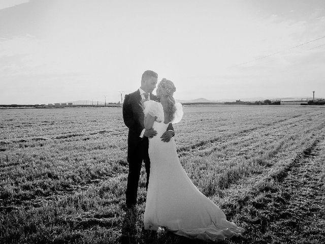 La boda de Daniel y Mar en Villanueva De La Serena, Badajoz 7