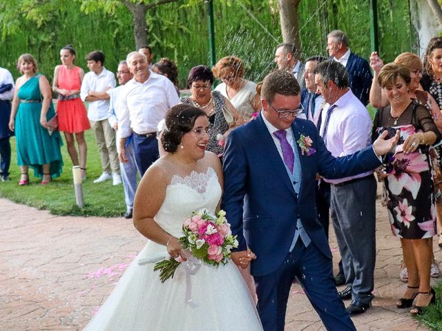 La boda de Emilio  y María en Villarrobledo, Albacete 12