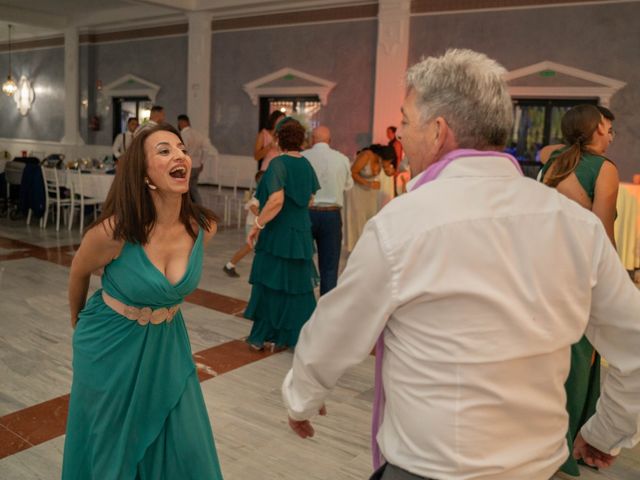 La boda de Emilio Jesus y Nerea en Alcala Del Rio, Sevilla 27