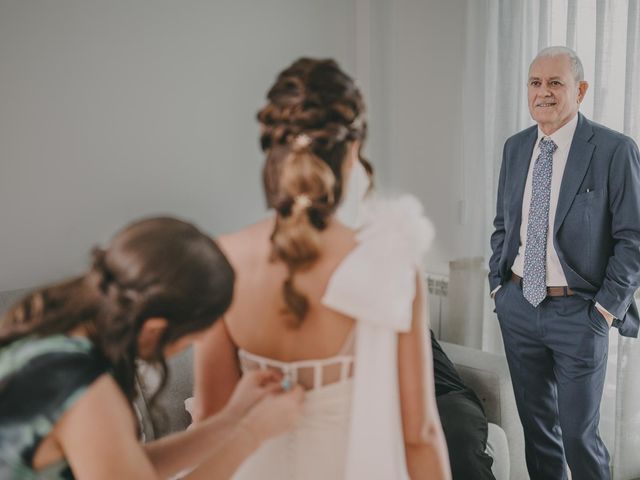 La boda de Cris y Víctoriano en Zaragoza, Zaragoza 24