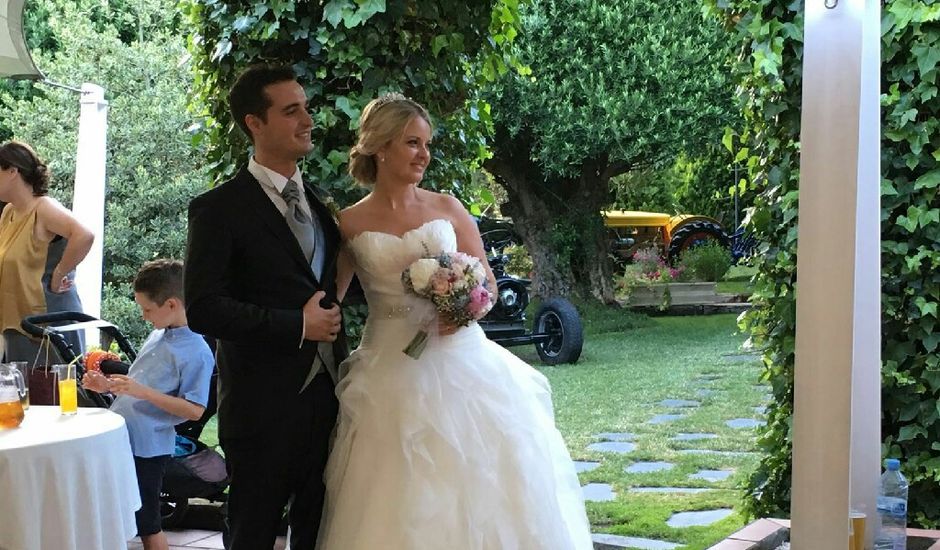 La boda de Ángel  y Melanie  en Vilanova Del Valles, Barcelona