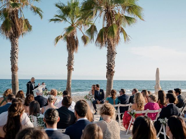 La boda de Alberto y Martina en El Vendrell, Tarragona 5
