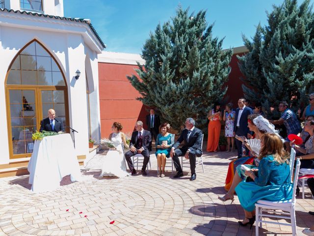 La boda de Rafa y Andrea en Villagarcia Del Llano, Cuenca 25