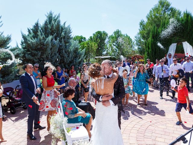 La boda de Rafa y Andrea en Villagarcia Del Llano, Cuenca 42