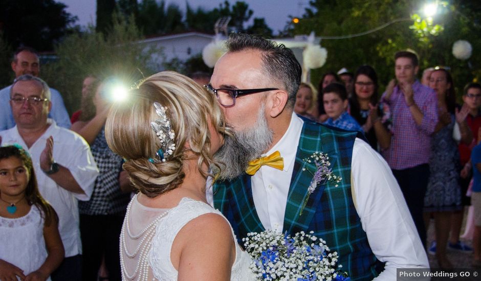 La boda de Miguel Angel y Pilar en Córdoba, Córdoba