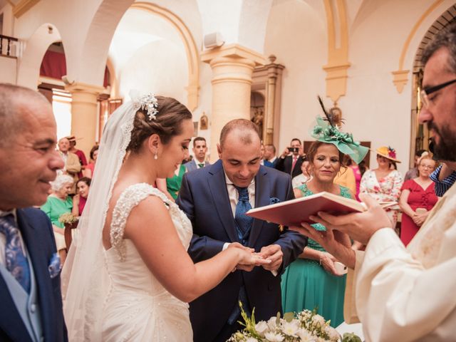 La boda de Manolo y Rocío en Ubrique, Cádiz 15