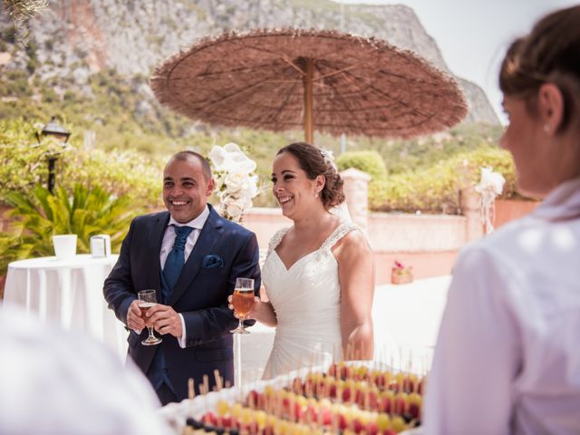 La boda de Manolo y Rocío en Ubrique, Cádiz 25