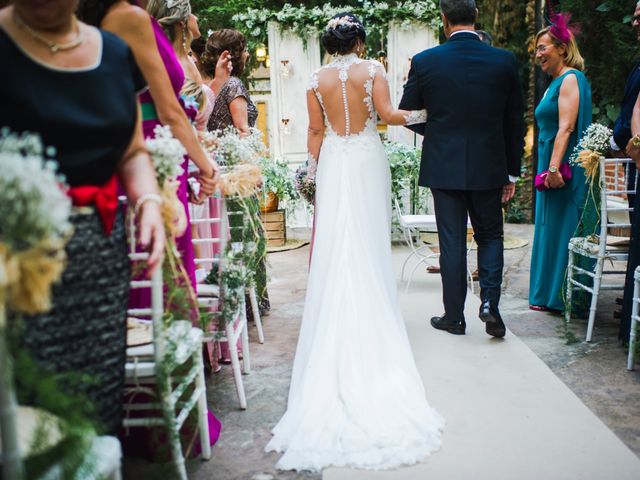 La boda de Jaime Valdeolivas y Sandra Requena en Godella, Valencia 11