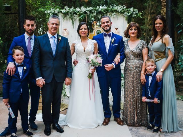 La boda de Jaime Valdeolivas y Sandra Requena en Godella, Valencia 17