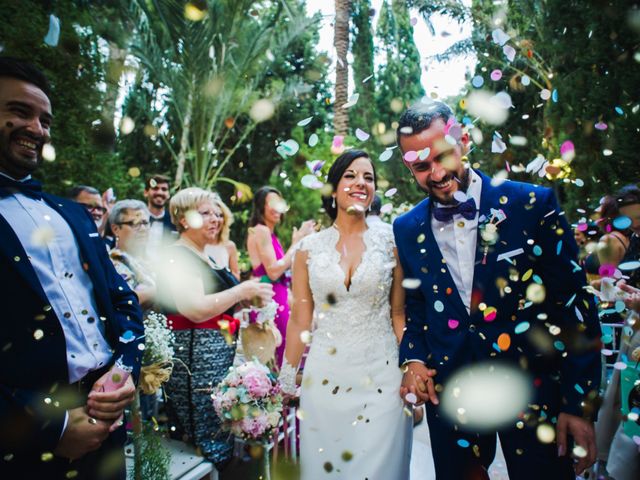 La boda de Jaime Valdeolivas y Sandra Requena en Godella, Valencia 18