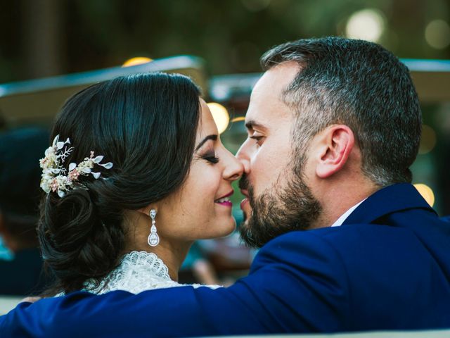 La boda de Jaime Valdeolivas y Sandra Requena en Godella, Valencia 1