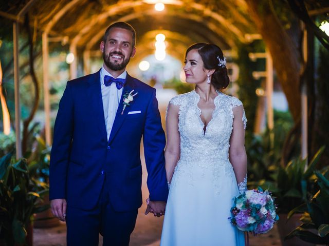 La boda de Jaime Valdeolivas y Sandra Requena en Godella, Valencia 21