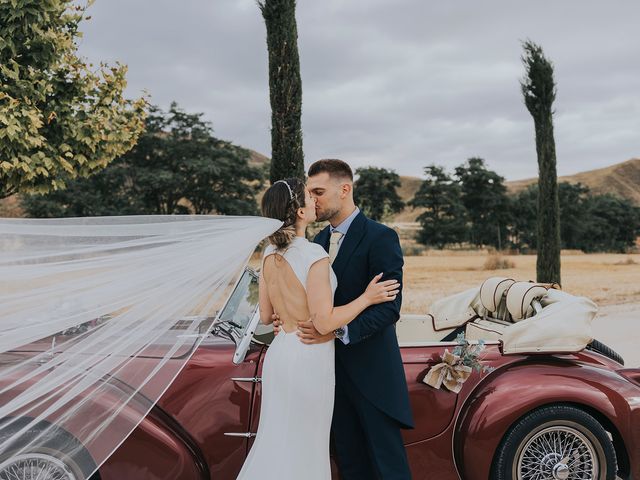 La boda de Borja y Paula en Alcalá De Henares, Madrid 1