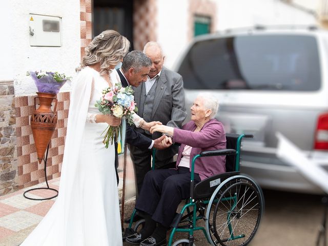La boda de Ito y Belén  en Campanario, Badajoz 6