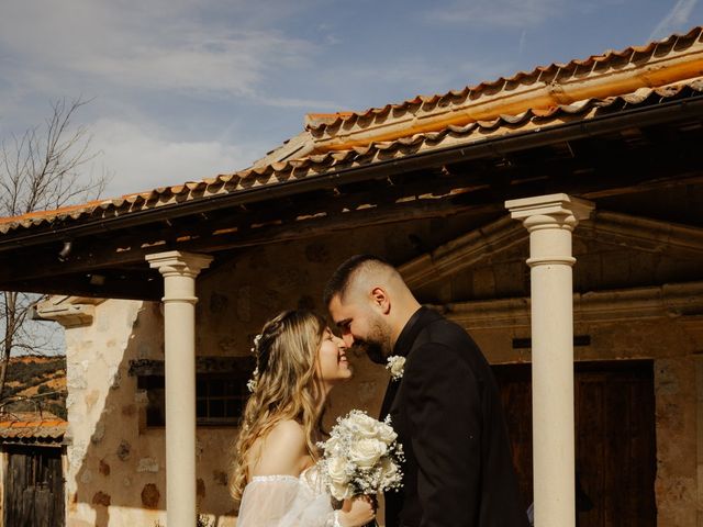 La boda de Miguel y Sandra en Sotos De Sepulveda, Segovia 81
